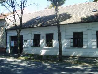 Gyula, Jókai u. 04. 1.kép.jpg Gyula, Jókai u. 04. 1.kép.jpg