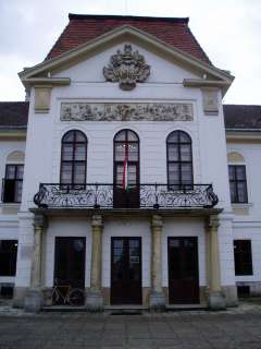 Nagycenk, Széchenyi-kastély 2.kép.jpg Nagycenk, Széchenyi-kastély 2.kép.jpg