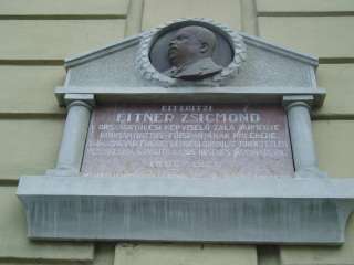 Sümeg, Kossuth u. 35.jpg Sümeg, Kossuth u. 35.jpg